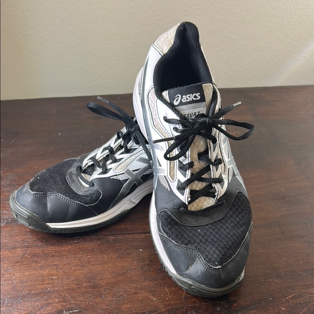 Asics Black and White Athletic Shoes with Performance Support Sz 9.5